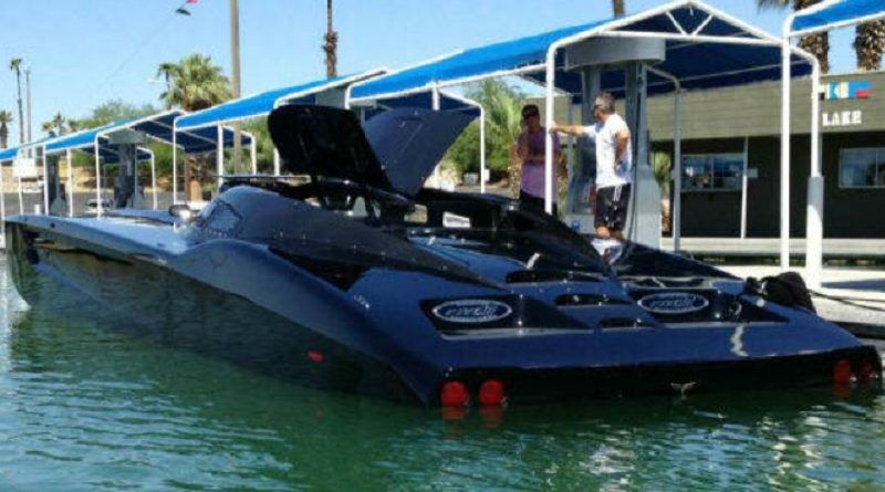 ZR48 Corvette Boat